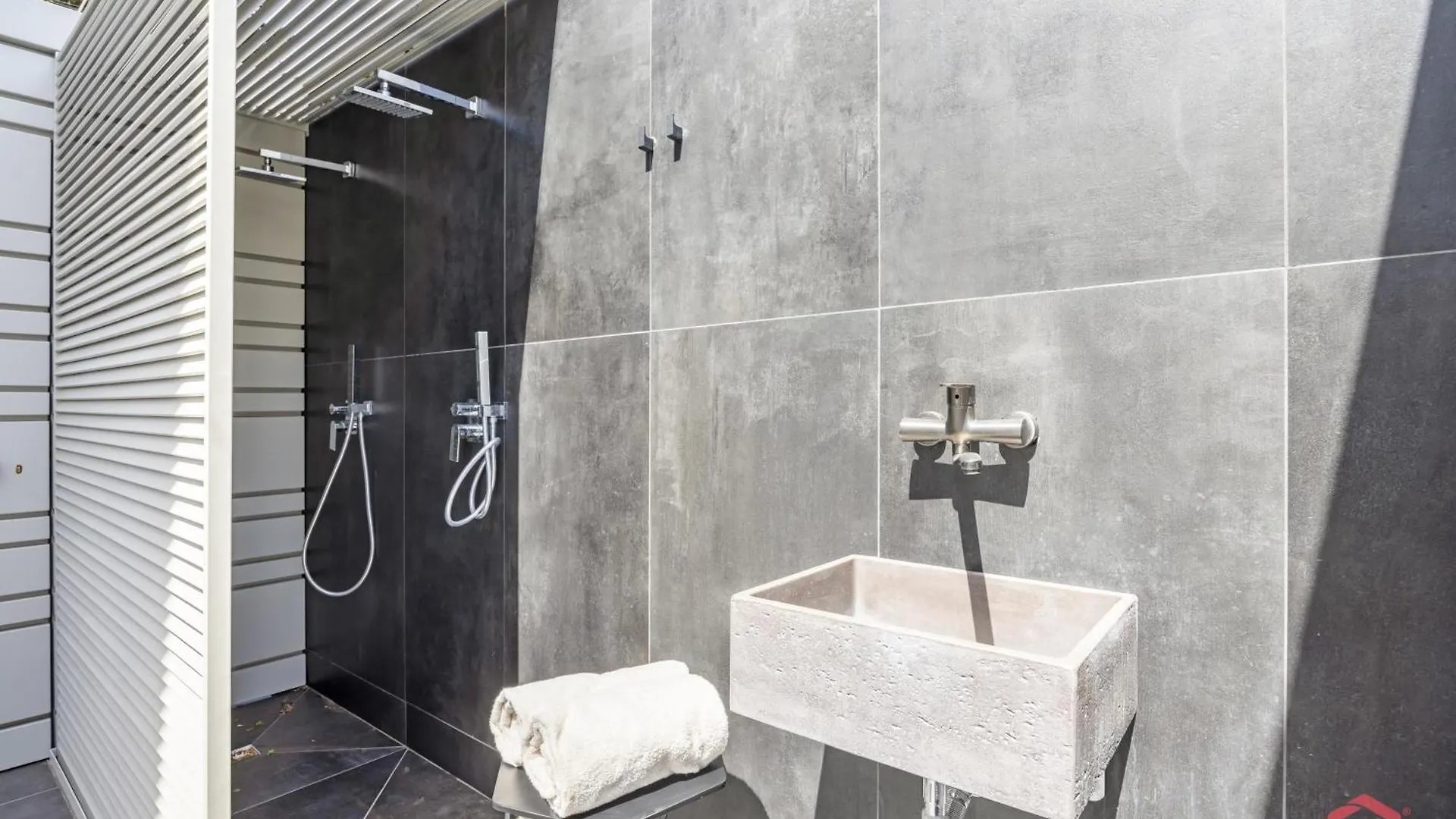 Appartamento In Villa Con Piscina Privata Παλέρμο Διαμέρισμα