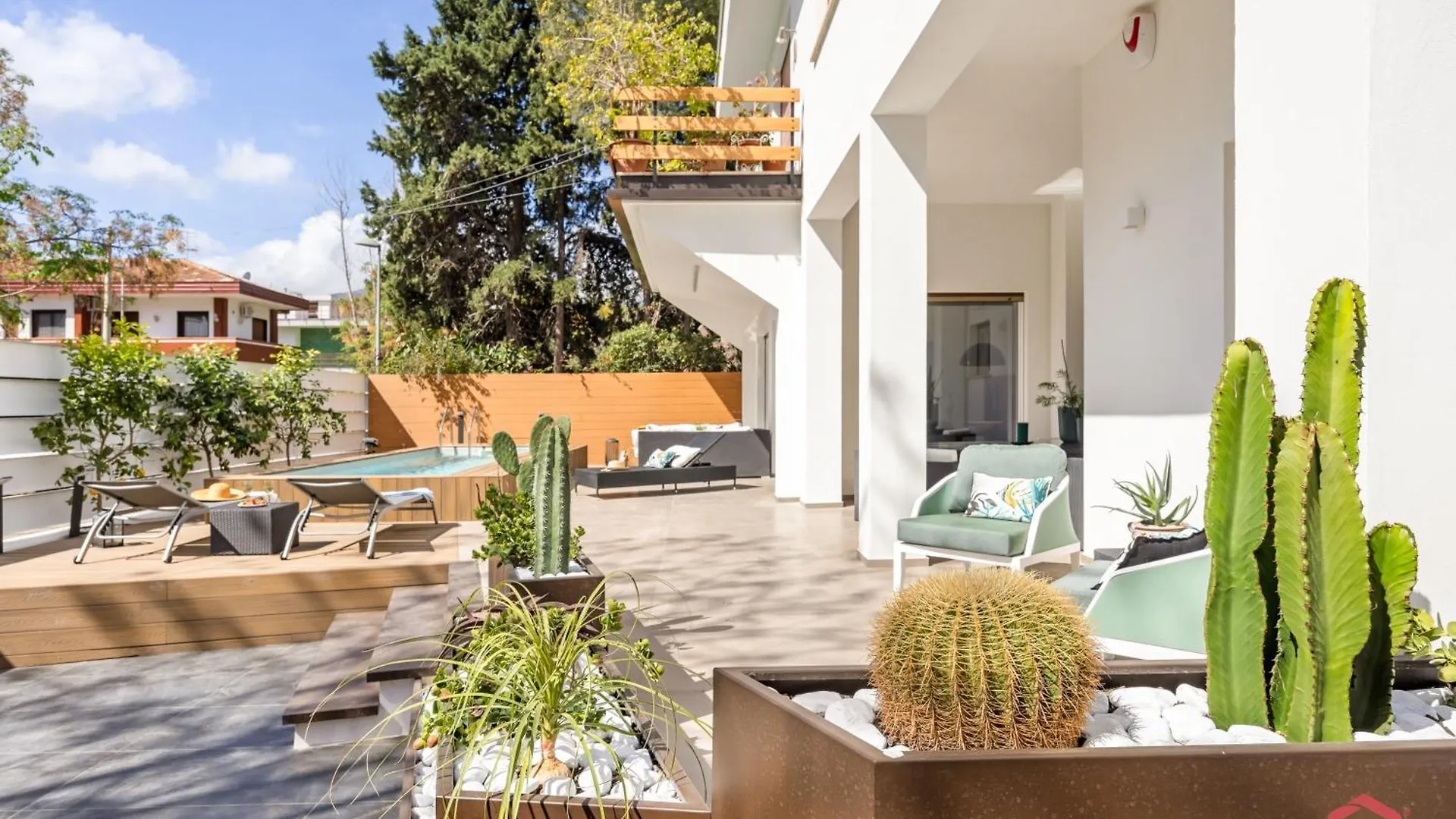 Appartamento In Villa Con Piscina Privata 팔레르모